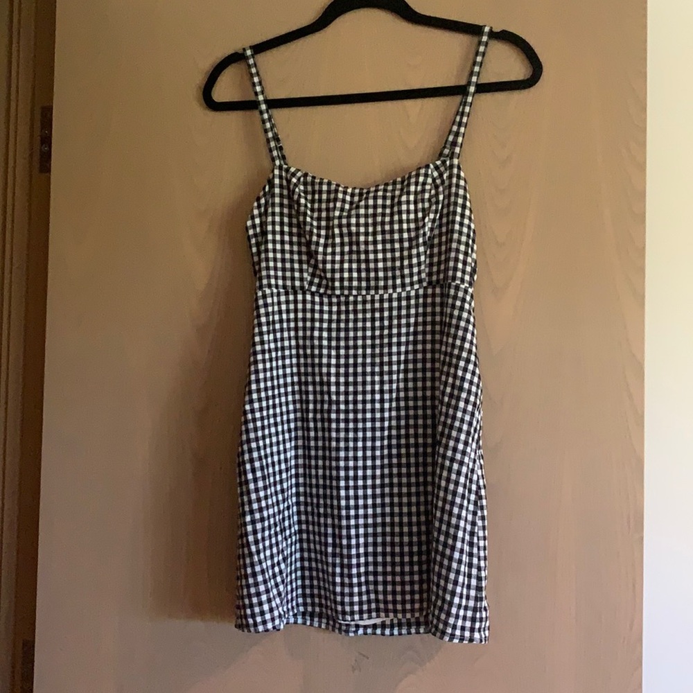 Brandy Melville straight cut dress